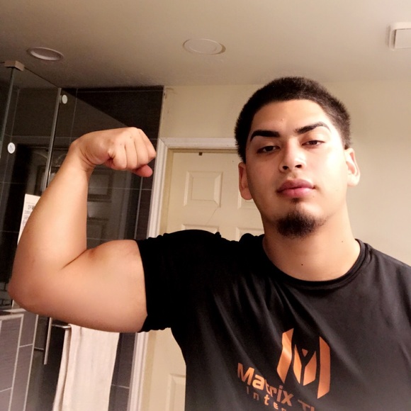 Meet your Posher, Vincent - Picture 1 of 1